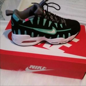 NIKE AIRMAX BLACK/TURQUOISE